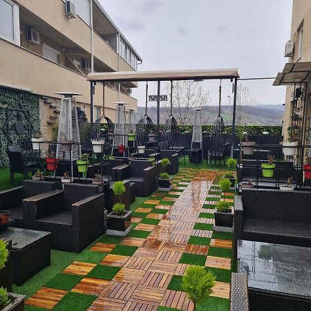 Hotel Tri "O" Topola Экстерьер фото