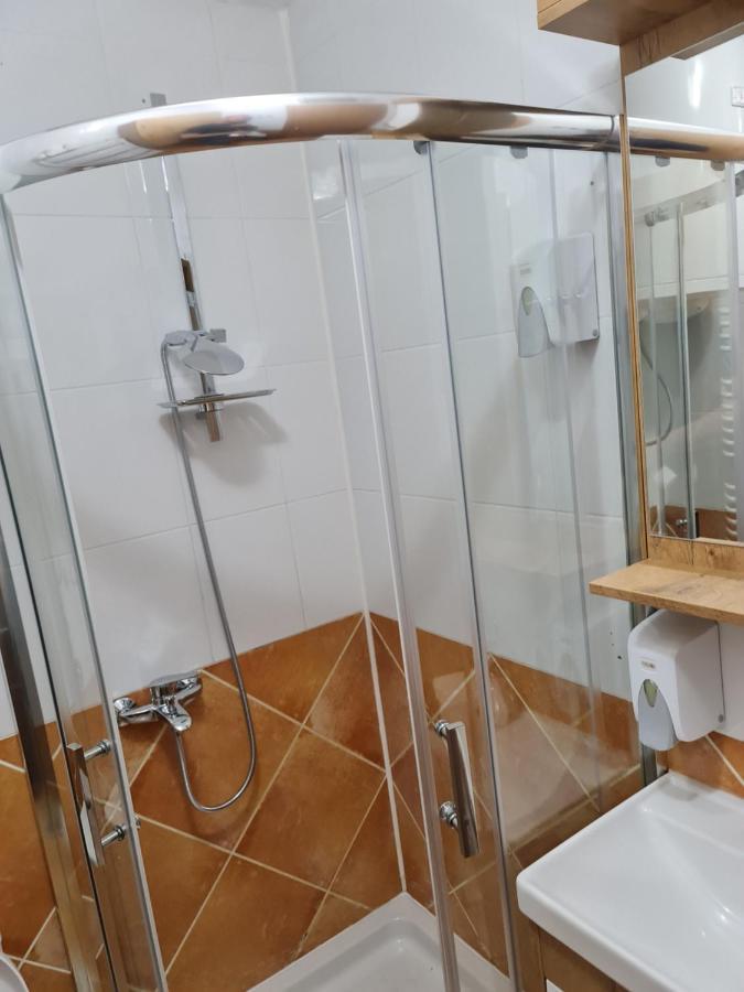 Hotel Tri "O" Topola Экстерьер фото