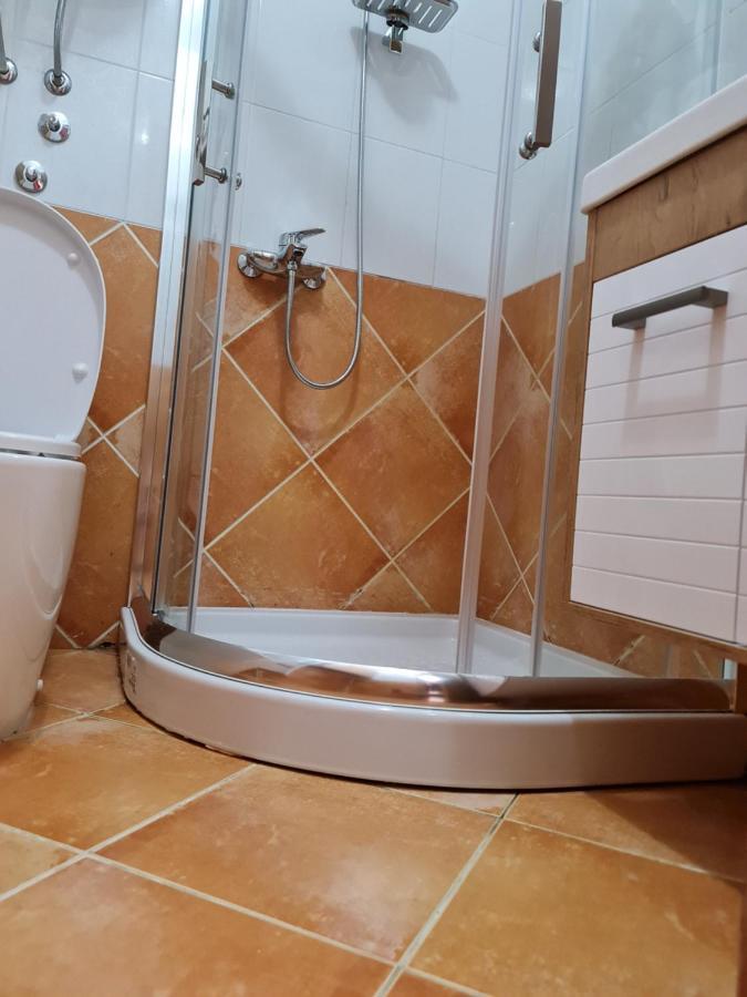 Hotel Tri "O" Topola Экстерьер фото